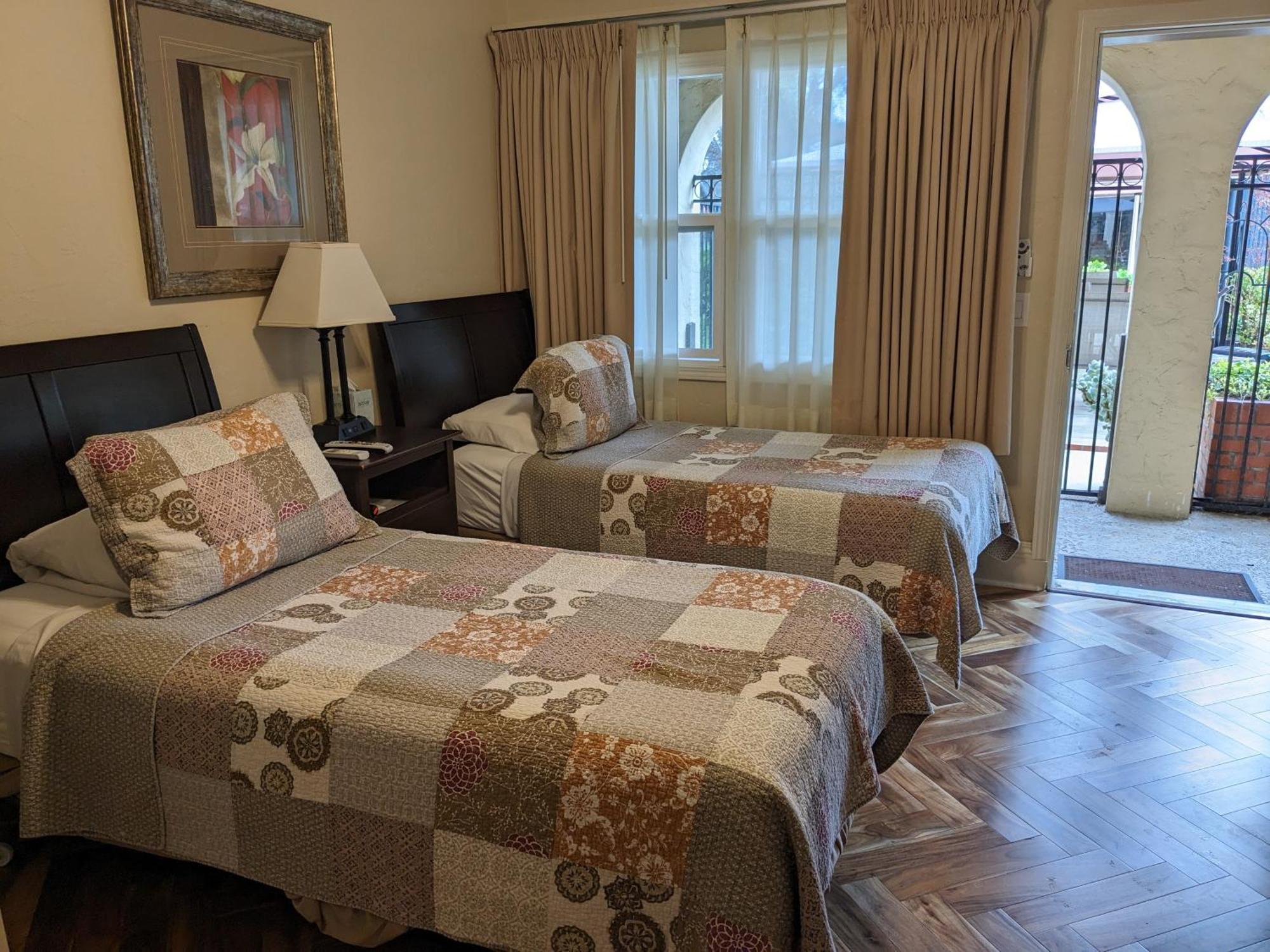 Los Gatos Garden Inn Hotel Kültér fotó